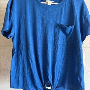 Caslon Blue Short Sleeve Tee